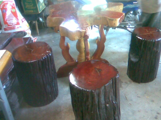 ชุดโต๊ะไม้ประดู่ ชุดโต๊ะไม้ประดู่