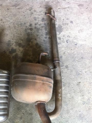 ขายท่อ  BMW แสตนเลส แท้ และอีกใบถูกๆๆๆ