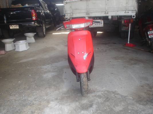 ป๊อบ HONDA-DIO  สตาร์ทมือ-เท้า  อุปกรณ์เดิมๆ  ขี่ได้ขายถูก