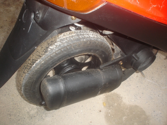 ป๊อบ HONDA-DIO  สตาร์ทมือ-เท้า  อุปกรณ์เดิมๆ  ขี่ได้ขายถูก