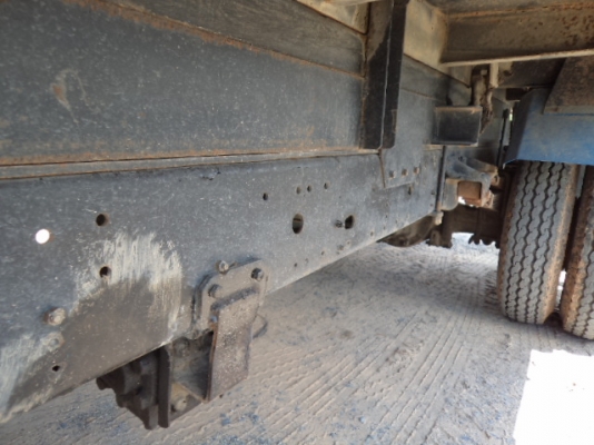 ขายรถ6ล้อดั้มโตโยต้า115  พร้อมใช้งานคับ