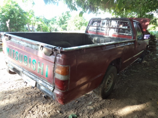 ขายรถกะบะมิตซู สภาพดีราคาถูกๆ พร้อมใช้งานคับ