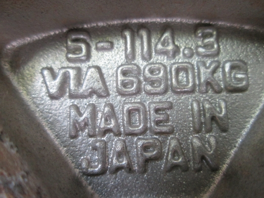 ขายล้อ ALGERNON INTELESSEขอบ17 5/114.3F9 of+43 R9 of+8 14000 บาท