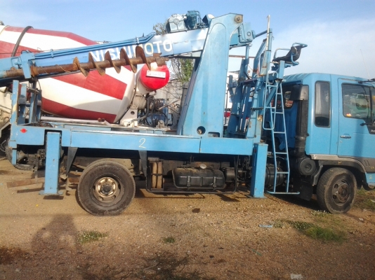 ขาย รถหกล้อ ติดตั้งเครนเจาะดิน