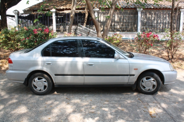 ขายรถมือสอง ราคาถูก ขายรถมือสอง ราคาถูก