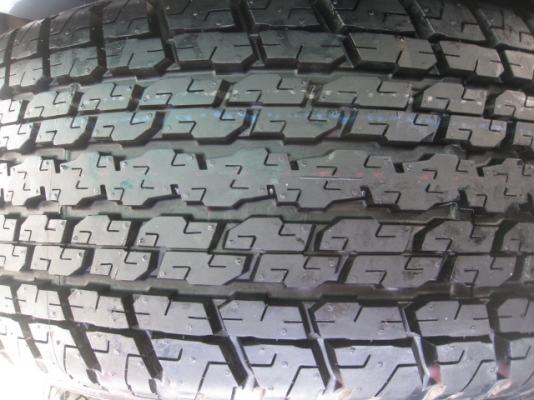 ขายล้อแม็ก All New Isuzu d-max 17"x7" et33 6รู139 +ยางปี 1513 ครับ  (081-3747940)