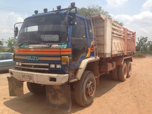 ขาย 10ล้อ2เพลาดั๊ม ISUZU ROCKY 210 FXZ13NFY วางเครื่อง240 (ลงเล่ม) แห้งดี แรงจัด ช่วงล่างใหญ่ 240 คัสซีดี ไม่ผุ ไม่ดาม เปลี่ยนหัวนอก ภายในดีคอนโซลครบ พ.พาวเวอร์  กระบะดั๊มเหล็กสามมิตรลอนเฉียงสภาพดี ยางดี10เส้น เก็บสีนิดหน่อยสวยเลย  พร้อมใช้ พร้อมลุยงาน รา