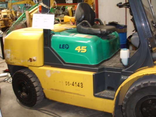 KOMATSU Forklift FG45T-7 ปี 2005 นำเข้าจากญี่ปุ่น สภาพสวยราคาไม่แพง