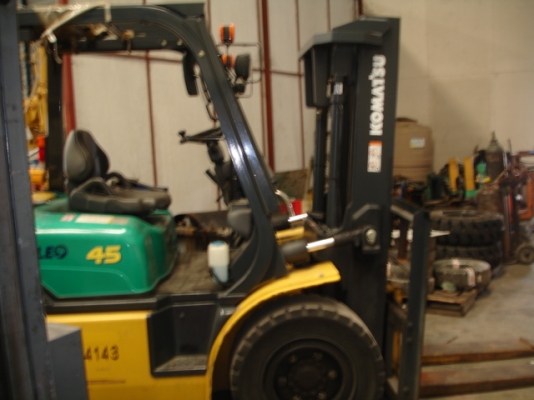 KOMATSU Forklift FG45T-7 ปี 2005 นำเข้าจากญี่ปุ่น สภาพสวยราคาไม่แพง