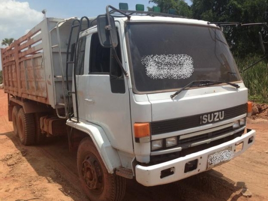 ***ขายแล้วครับขอบคุณ Truck2hand ขาย 10ล้อ2เพลาดั๊ม ISUZU ROCKY 175 FVZ12MY เครื่องเดิม เกียร์เดิม แห้งๆแรงดี สโลว์ เบรคลมดัน ช่วงล่างเดิมๆ คัสซีดี ไม่ดาม กระบะดั๊มเหล็กสภาพดี ยางดี10เส้น หัวบางภายในดี คอนโซลครบ  ราคานี้เอาไปเก็บสีอย่างเดียวสวยเลยครับ รถวิ