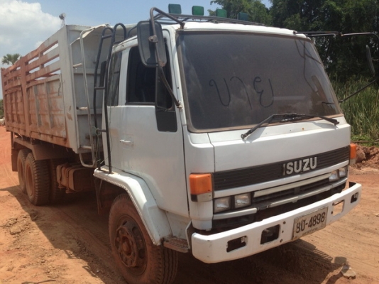 ***ขายแล้วครับขอบคุณ Truck2hand ขาย 10ล้อ2เพลาดั๊ม ISUZU ROCKY 175 FVZ12MY เครื่องเดิม เกียร์เดิม แห้งๆแรงดี สโลว์ เบรคลมดัน ช่วงล่างเดิมๆ คัสซีดี ไม่ดาม กระบะดั๊มเหล็กสภาพดี ยางดี10เส้น หัวบางภายในดี คอนโซลครบ  ราคานี้เอาไปเก็บสีอย่างเดียวสวยเลยครับ รถวิ