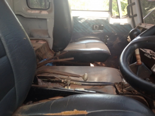 ***ขายแล้วครับขอบคุณ Truck2hand ขาย 10ล้อ2เพลาดั๊ม ISUZU ROCKY 175 FVZ12MY เครื่องเดิม เกียร์เดิม แห้งๆแรงดี สโลว์ เบรคลมดัน ช่วงล่างเดิมๆ คัสซีดี ไม่ดาม กระบะดั๊มเหล็กสภาพดี ยางดี10เส้น หัวบางภายในดี คอนโซลครบ  ราคานี้เอาไปเก็บสีอย่างเดียวสวยเลยครับ รถวิ