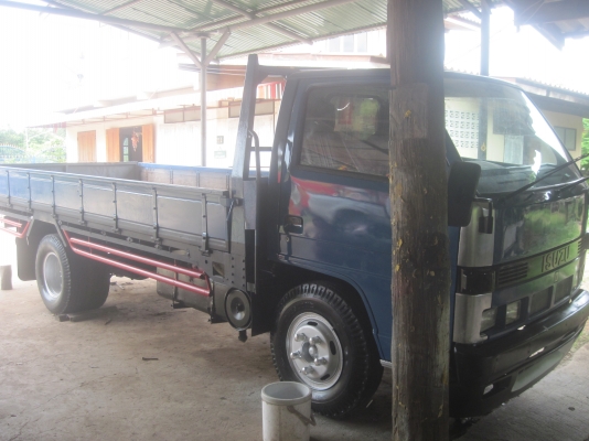 ขาย ISUZU NKR 110 ( ไม่มีเล่มทะเบียน )