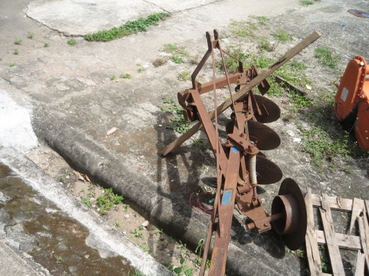 ขายผาน 3ใส่รถไถเล็กถูกๆชัวร์  (ลำพูน)