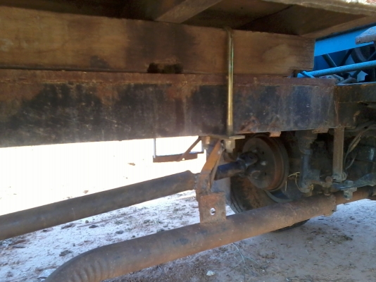 ขายรถอีแต๋น/รถบ้าน ใช้งานปกติจ้า พร้อมเครื่อง เพิ่งทำสีใหม่ เพิ่งเดินไฟใหม่ทั้งคัน คอกเดิม