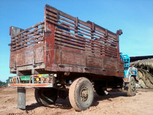 ขายรถอีแต๋น/รถบ้าน ใช้งานปกติจ้า พร้อมเครื่อง เพิ่งทำสีใหม่ เพิ่งเดินไฟใหม่ทั้งคัน คอกเดิม