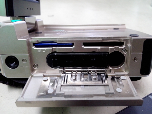 ขายกล้อง ดิจิตอล 12 ล้านพิกเซล ยี่ห้อ brica  รุ่น dv-h12 FHD