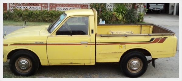 ขาย TOYOTA RN20 เดิมๆ 37 ปีไม่เคยทำสี