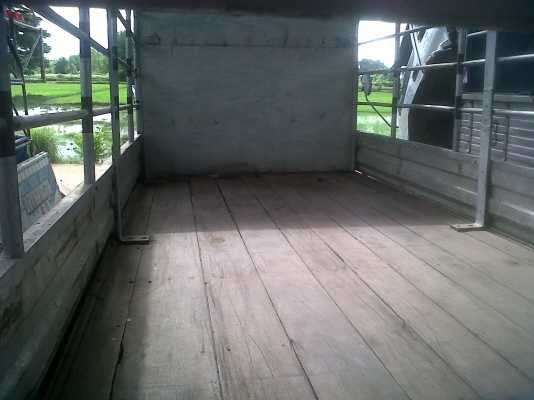 ขายด่วน KM779 เครื่อง 117 แรง ยาว 5.50 เมตร สภาพเดิมๆๆ ขายด่วน KM779 เครื่อง 117 แรง ยาว 5.50 เมตร สภาพเดิมๆๆ