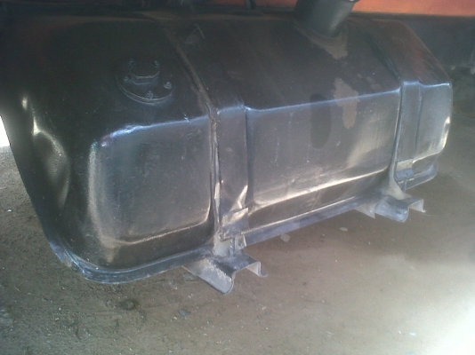 ขายด่วน KM779 เครื่อง 117 แรง ยาว 5.50 เมตร สภาพเดิมๆๆ ขายด่วน KM779 เครื่อง 117 แรง ยาว 5.50 เมตร สภาพเดิมๆๆ