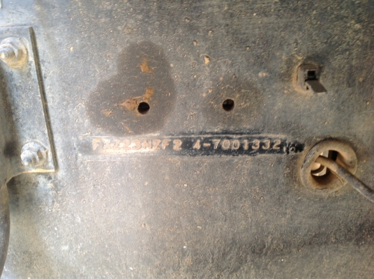 ISUZU DECA 270 URO2 49 MAXLOAD เครื่องดำ