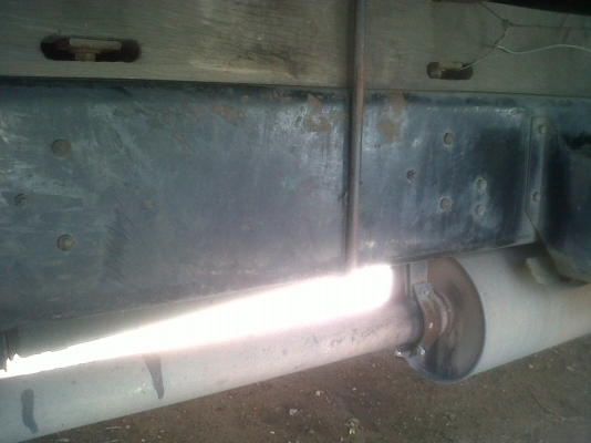 ขายด่วน อีชุชุ เด้ก้า 200 แรง  ยาว 7.20  เมตร  ยาง 9.00  พร้อมใช้