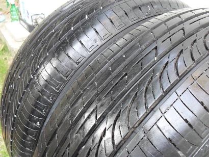 ขายยาง BRIDGESTONE GR90 ปี2412(1คู่) 205/65/16 ราคา 1,500 ดูของแถวปากเกร็ด สนใจติดต่อ 090-676-4651 เบียร์ครับ