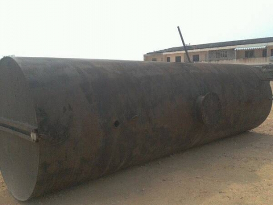 แท้งน้ำ 12,000 ลิตร สภาพดี พร้อมขาตั้ง ของอยู่หาดใหญ่ แท้งน้ำ 12,000 ลิตร สภาพดี พร้อมขาตั้ง ของอยู่หาดใหญ่