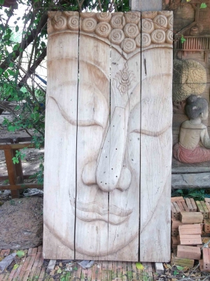 ไม้โพธิแกะสลัก ไม่ไฟ่ซะที ให้ฟรีซะเลย เบื่อแล้ว มาก่อนเอาไปก่อน