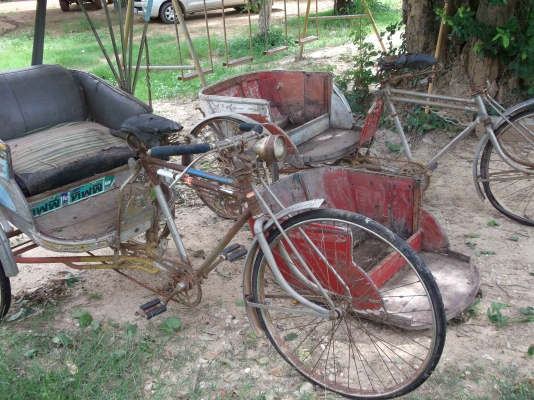 ขาย เหมา 3ล้อ เพียวเส็ง ขายพี่ พงษ์ แล้ว ขาย เหมา 3ล้อ เพียวเส็ง ขายพี่ พงษ์ แล้ว