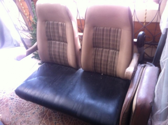 เบาะรถตู้ 3ที่นั่ง ขาย1200-