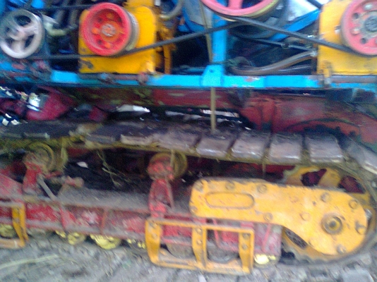 ขายรถเกี่ยวข้าวอุ้มศักดิ์พัฒนาบิ๊ก37 ติดอุ้มแล้ว