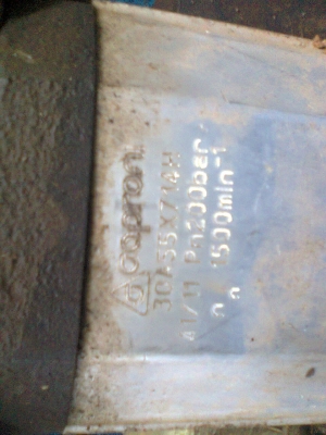 ขายรถเกี่ยวข้าวอุ้มศักดิ์พัฒนาบิ๊ก37 ติดอุ้มแล้ว