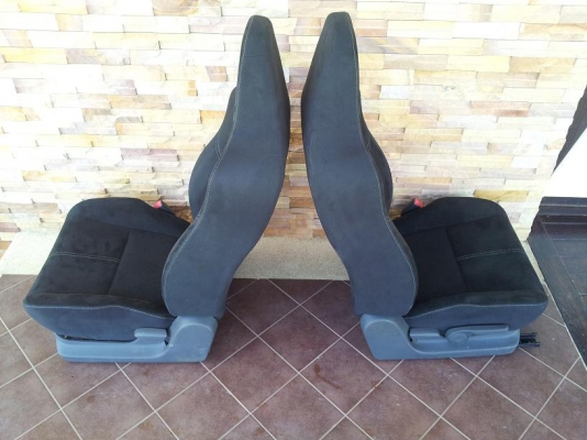 เบาะปีก Swift Sport จาก Japan แท้พร้อมราง   ใส่ Swift Eco ได้เลย (7,900 Bht)