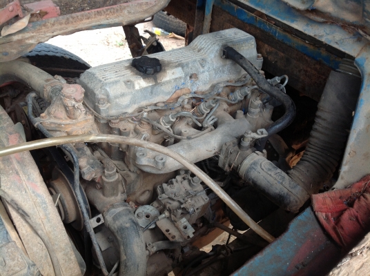 จะตัด 6 ล้อหนุ่มทางหลวง ช่วงสั้น เครื่อง 100 แรง มีทะเบียน ถูกๆ จะตัด 6 ล้อหนุ่มทางหลวง ช่วงสั้น เครื่อง 100 แรง มีทะเบียน ถูกๆ