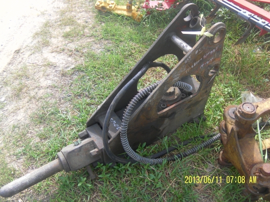 หัวกระแทกรถแม็กโครpc20เก่านอกขายถูก72000บาทโทร0816426706