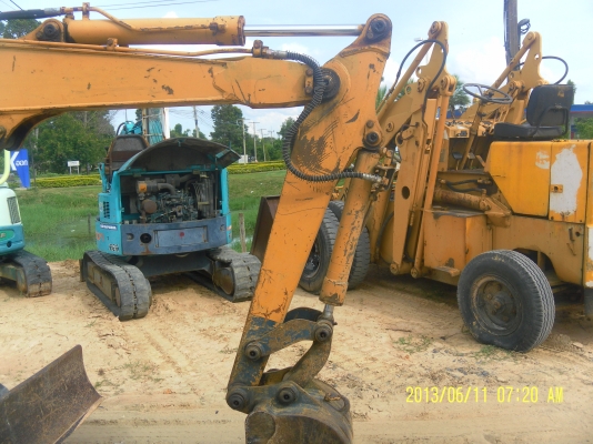 รถแม็คโครโคมัสสุPC20-5เก่านอกพร้อมใช้มีเอกสารนำเข้าโทร0816426706