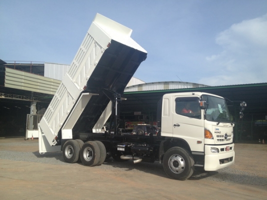 จำหน่ายรถบรรทุก และรับต่อกระบะดั้ม มีให้เลือกมากมายหลายรุ่นหลายแบบ ทั้ง 6 10 12 ล้อสภาพสวยๆใหม่ๆและงานกระบะคุณภาพทั้งดั้มดิน คอกสูง หาง ลูกพ่วง ตามที่ต้องการราคากันเองสนใจโทรเลยครับ จำหน่ายรถบรรทุก และรับต่อกระบะดั้ม มีให้เลือกมากมายหลายรุ่นหลายแบบ ทั้ง 6 10 12 ล้อสภาพสวยๆใหม่ๆและงานกระบะคุณภาพทั้งดั้มดิน คอกสูง หาง ลูกพ่วง ตามที่ต้องการราคากันเองสนใจโทรเลยครับ