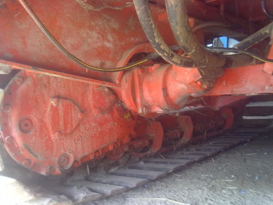 ขายรถเกี่ยวข้าวอุ้ม+รองกระสอบ 2.5ตัน