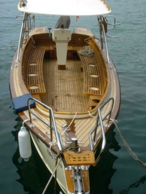 เรือ Panga 25