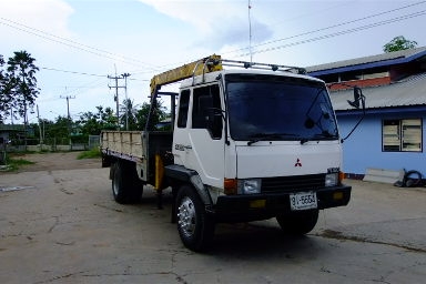 ขายหกล้อ ไอหลง ติดเครน 3 ตัน 3 ชัก เครนเก่าญี่ปุ่น ปรัดสภาบเรียบร้อย 6D14 175 hp  รถมือเดียวออกห้าง