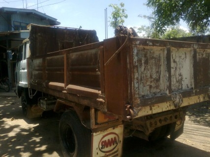 ISUZU 6 ล้อ ดั้ม JCM (ไอ้โบ้) ปี 2538 ยาว 825 ขอบ 16 นิ้ว เครื่อง 6BD = 160 แรง ซัซซี่ SDR320 เดิมสุด ๆ ขับดีมาก ขาย 570,000