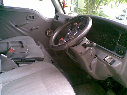 ขายรถตู้นิสสันเออแวนปี2000เบาะปรับ เอน นอน แอร์ราว พวงมาลัยพาวเวอร์ ม่านกันแดด สภาพดีพร้อมใช้