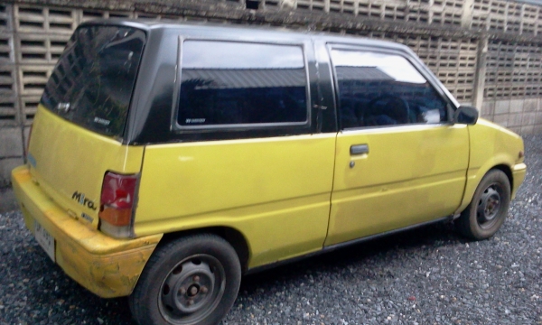ต้องการขายรถยนต์ DIHATSU MIRA ปี1991 ติดตั้งแก๊สLPG เกียร์ธรรมดา เบาะหนัง ต้องการขายรถยนต์ DIHATSU MIRA ปี1991 ติดตั้งแก๊สLPG เกียร์ธรรมดา เบาะหนัง