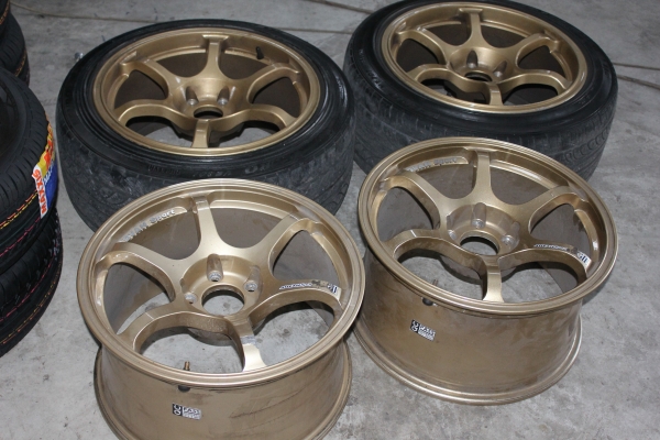 ขายล้อRG2ขอบ17 กว้าง9ทั้ง4วง พร้อมยาง ถูกๆ 13500 ขายล้อRG2ขอบ17 กว้าง9ทั้ง4วง พร้อมยาง ถูกๆ 13500