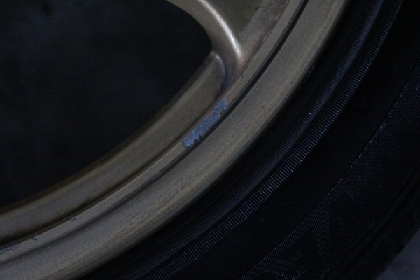 ขายล้อRG2ขอบ17 กว้าง9ทั้ง4วง พร้อมยาง ถูกๆ 13500 ขายล้อRG2ขอบ17 กว้าง9ทั้ง4วง พร้อมยาง ถูกๆ 13500