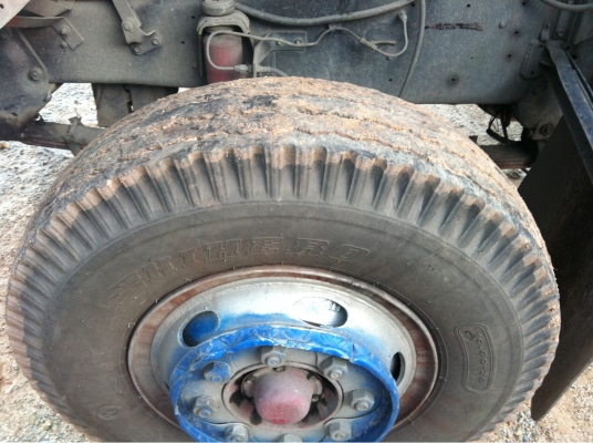 Isuzu. ร้อคกี้ 240หัวขาว เปลี่ยนเครื่องเป็น HINo-H -o6-Cเทอรโบร์