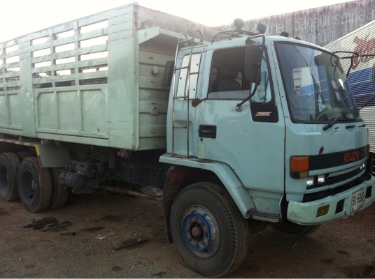 Isuzu. ร้อคกี้ 240หัวขาว เปลี่ยนเครื่องเป็น HINo-H -o6-Cเทอรโบร์