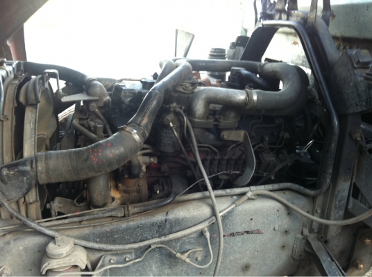 Isuzu. ร้อคกี้ 240หัวขาว เปลี่ยนเครื่องเป็น HINo-H -o6-Cเทอรโบร์