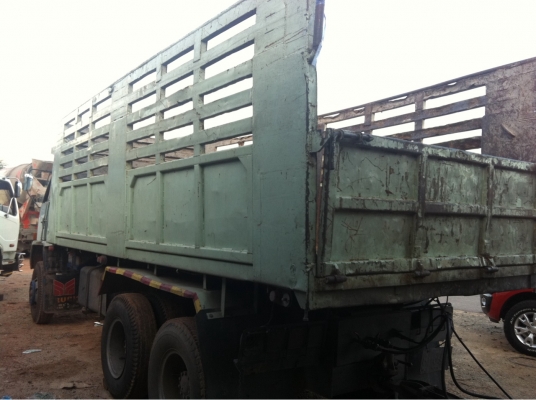 Isuzu. ร้อคกี้ 240หัวขาว เปลี่ยนเครื่องเป็น HINo-H -o6-Cเทอรโบร์